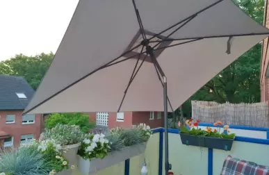 Цветник на балконе и