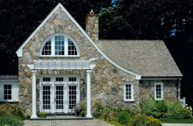 Искусственные камни: универсальное решение для облицовки фасадов